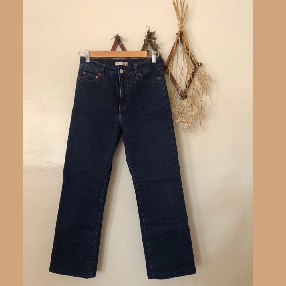 ❀Levi’s 512 Perfectly Slimming Dark Wash J…